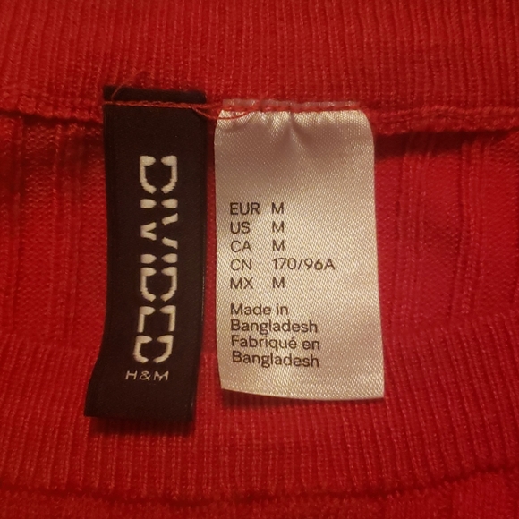 Red Divided Sweater - Picture 3 of 5